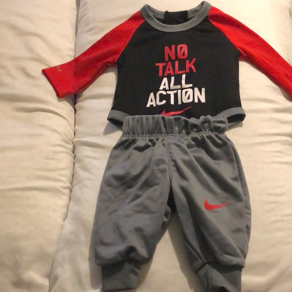 Nike Two piece set